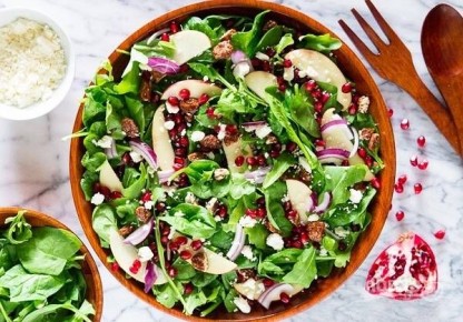 Салат 'Рамадан': освежающий и полезный выбор для ифтара