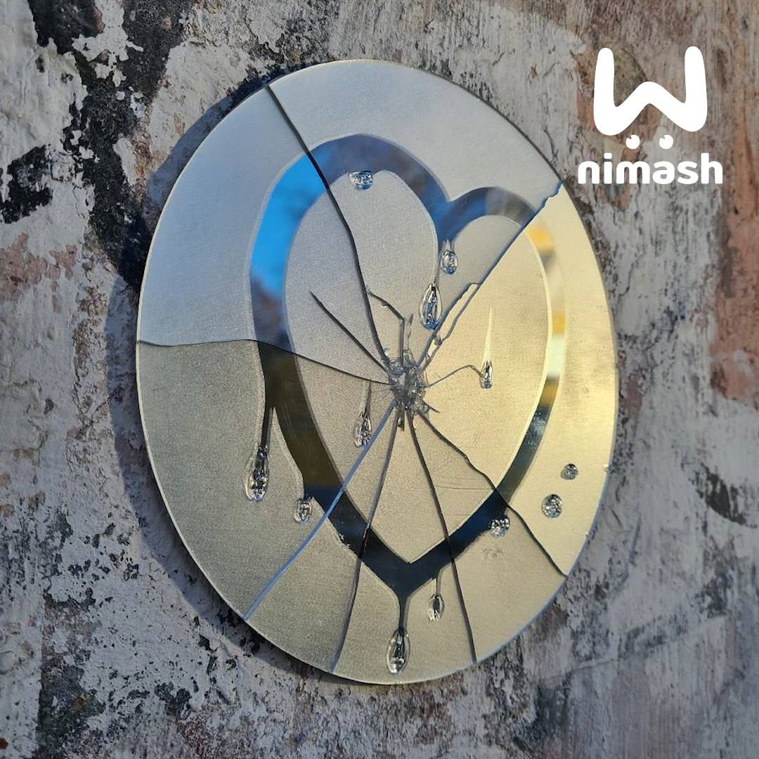 Татуировщик из Нижнего добавил этой весне романтичный вайб Татуировщик из Нижнего добавил этой весне романтичный вайб