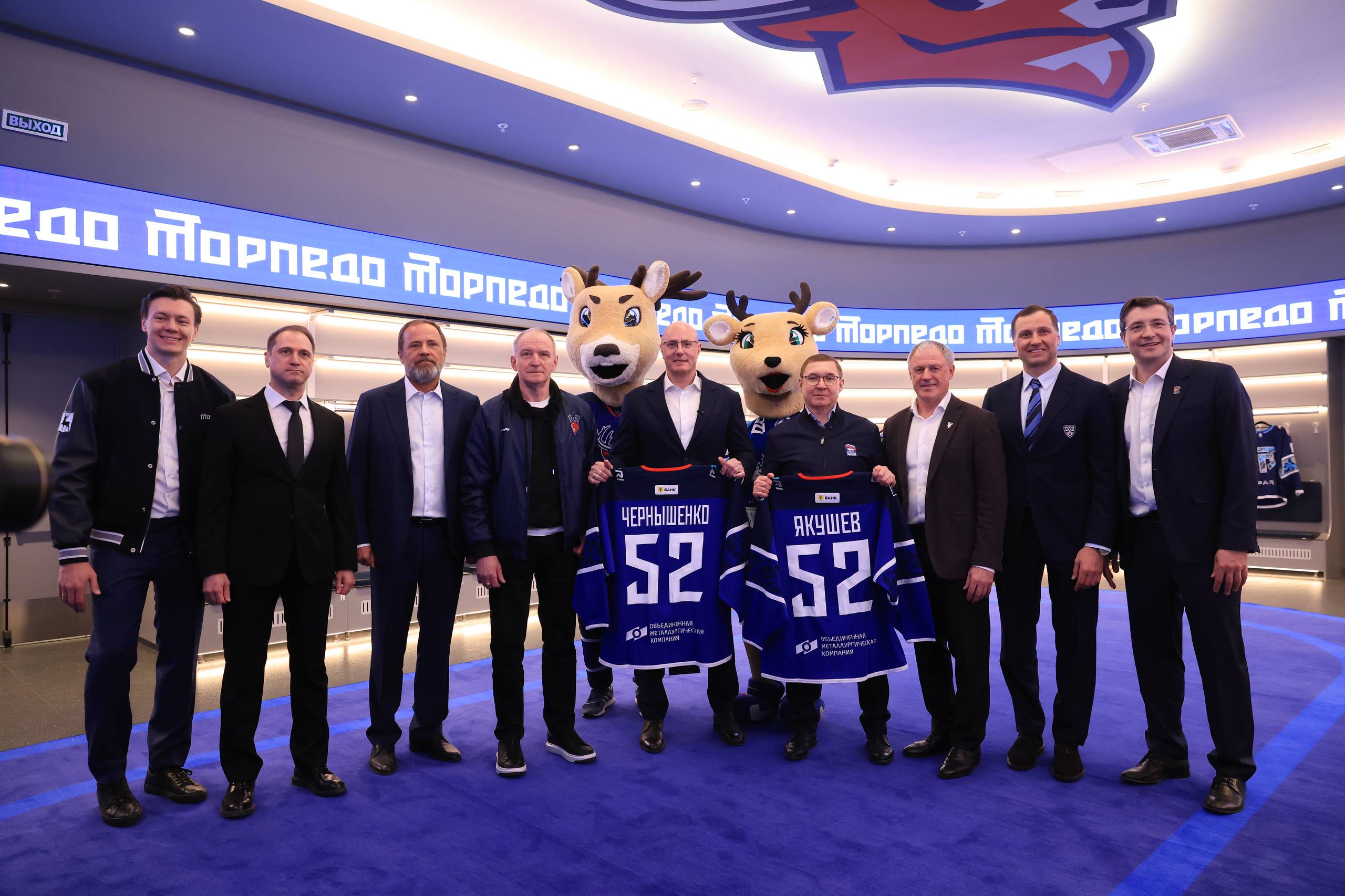 Дмитрий Чернышенко и Владимир Якушев оценили ледовую арену – масштабный спортивный объект по народной программе «Единой России»