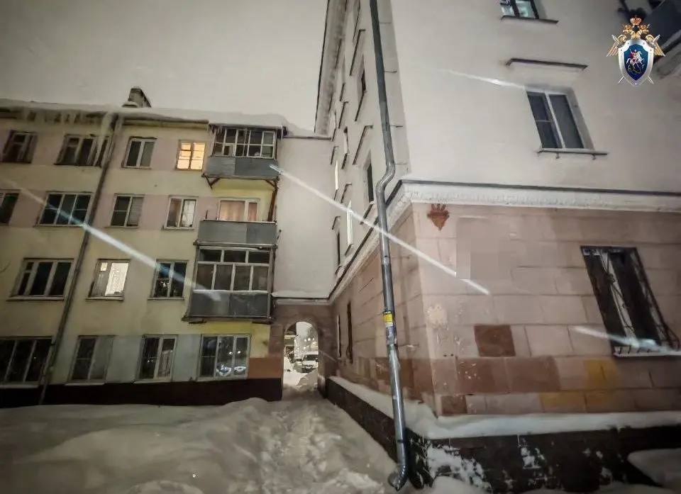 Сотруднице ДУКа дали 200 часов работ за инцидент с ребенком на Автозаводе