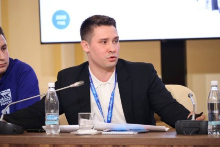 Государственно-частное партнерство в молодежной политике: инициатива председателя Молодежного парламента Нижегородской области Владимира Москаленко на форуме «Есть результат!» получила поддержку на федеральном уровне
