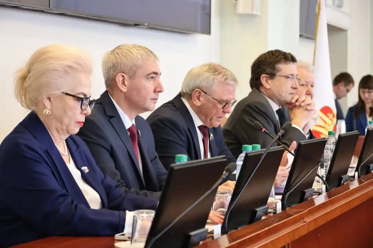 Депутаты поддержали предложенные главой региона кандидатуры, определив кадровый состав управленческой команды областного кабмина