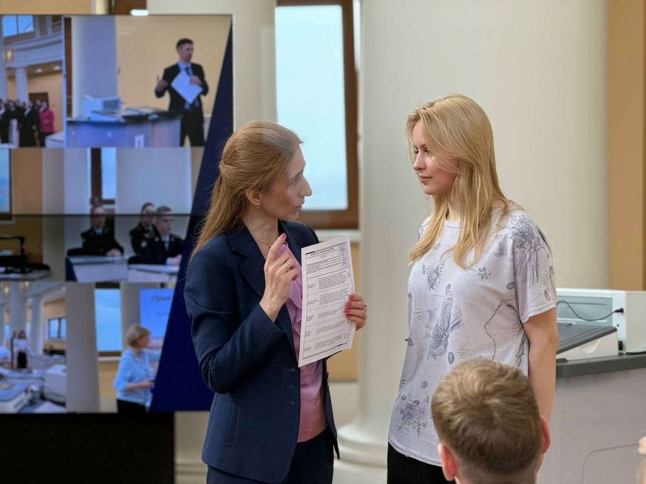 День открытых дверей: встречи с молодыми и будущими избирателями в стенах избирательной комиссии Нижегородской области продолжаются! День открытых дверей: встречи с молодыми и будущими избирателями в стенах избирательной комиссии Нижегородской области продолжаются!