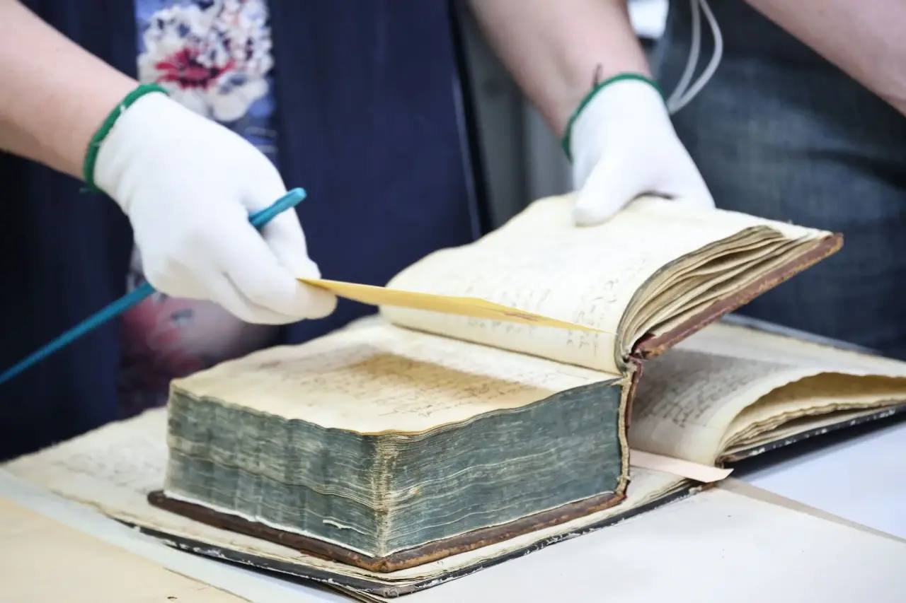 Сотрудники аппарата Законодательного Собрания отправились в Центральный архив Нижегородской области и выяснили: больше ста лет назад местные власти решали те же задачи, что и сегодня Сотрудники аппарата Законодательного Собрания отправились в Центральный архив Нижегородской области и выяснили: больше ста лет назад местные власти решали те же задачи, что и сегодня