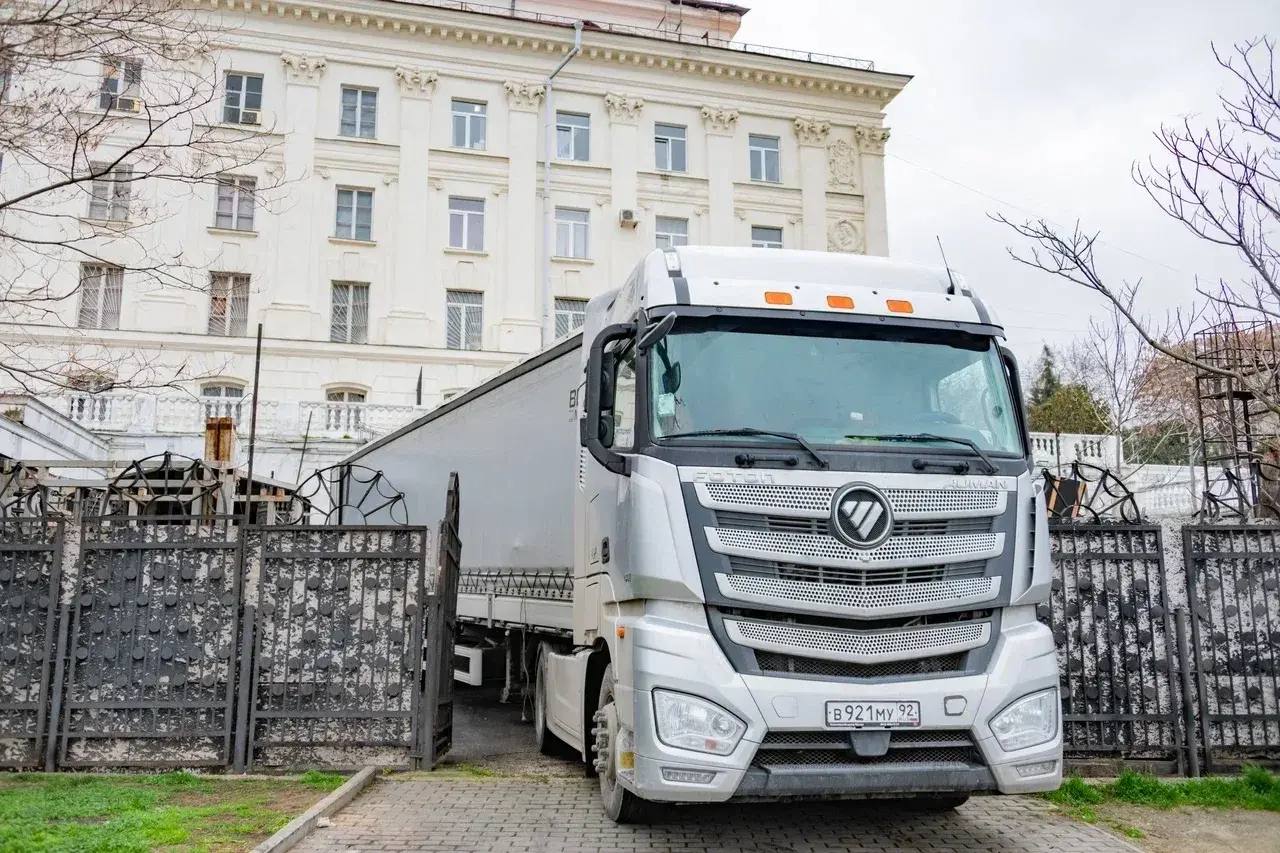 Михаил Развожаев: Севастопольский академический русский драматический театр имени А.В. Луначарского везет спектакль «Таня» на «Золотую маску» в Москву Михаил Развожаев: Севастопольский академический русский драматический театр имени А.В. Луначарского везет спектакль «Таня» на «Золотую маску» в Москву