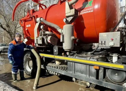 Юрий Шалабаев: Ввели в городе в связи с паводковой обстановкой режим повышенной готовности, все службы переведены на усиленный режим работы