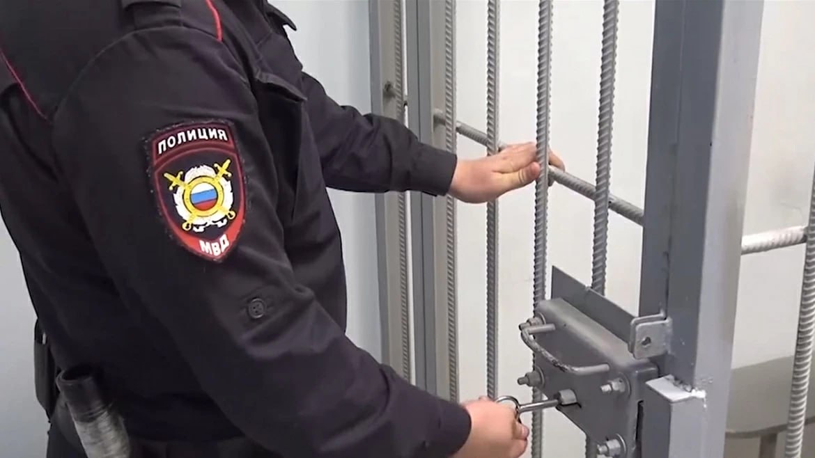 Нижегородские полицейские задержали подозреваемую в хищении более миллиона рублей с банковской карты участника СВО