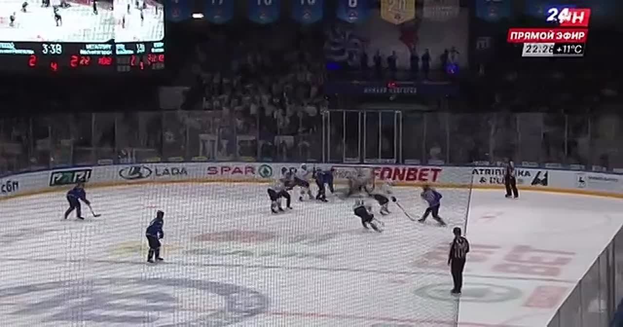 «Торпедо» по-прежнему в игре! Нижегородцы победили «Металлург» в овертайме со счетом 3:2