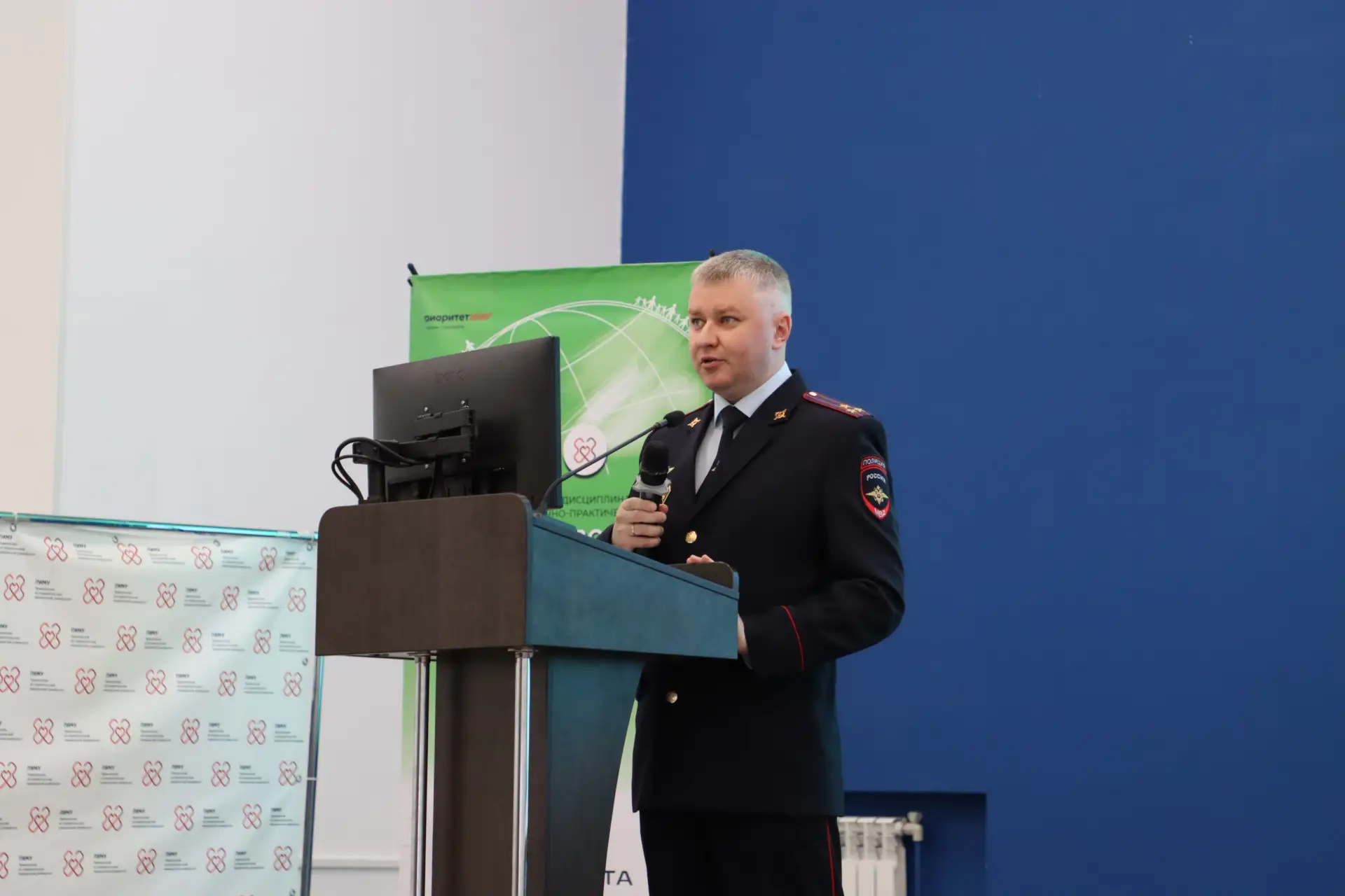 В Нижнем Новгороде стартовал V Всероссийский форум по актуальным вопросам аддиктологии В Нижнем Новгороде стартовал V Всероссийский форум по актуальным вопросам аддиктологии