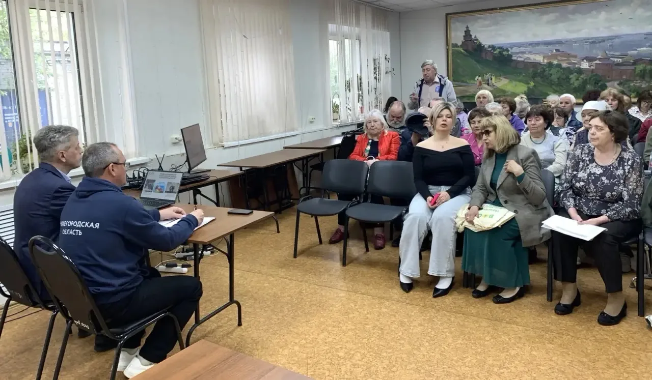 Вместе с депутатом Законодательного Собрания Юрием Балашовым встретились с жителями своего избирательного круга №30 - рассказали о результатах нашей совместной работы в 2025 году Вместе с депутатом Законодательного Собрания Юрием Балашовым встретились с жителями своего избирательного круга №30 - рассказали о результатах нашей совместной работы в 2025 году