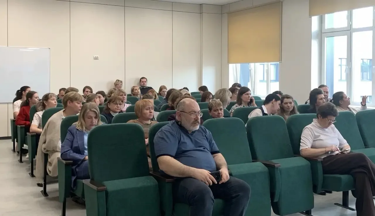 Вместе с депутатом Законодательного Собрания Юрием Балашовым встретились с жителями своего избирательного круга №30 - рассказали о результатах нашей совместной работы в 2025 году Вместе с депутатом Законодательного Собрания Юрием Балашовым встретились с жителями своего избирательного круга №30 - рассказали о результатах нашей совместной работы в 2025 году