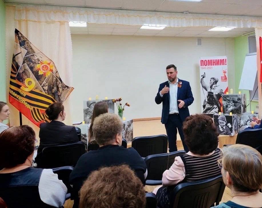На этой неделе в центре внимания депутатов ЗСНО были приёмы граждан, развитие производства, историческая память и защита трудовых прав