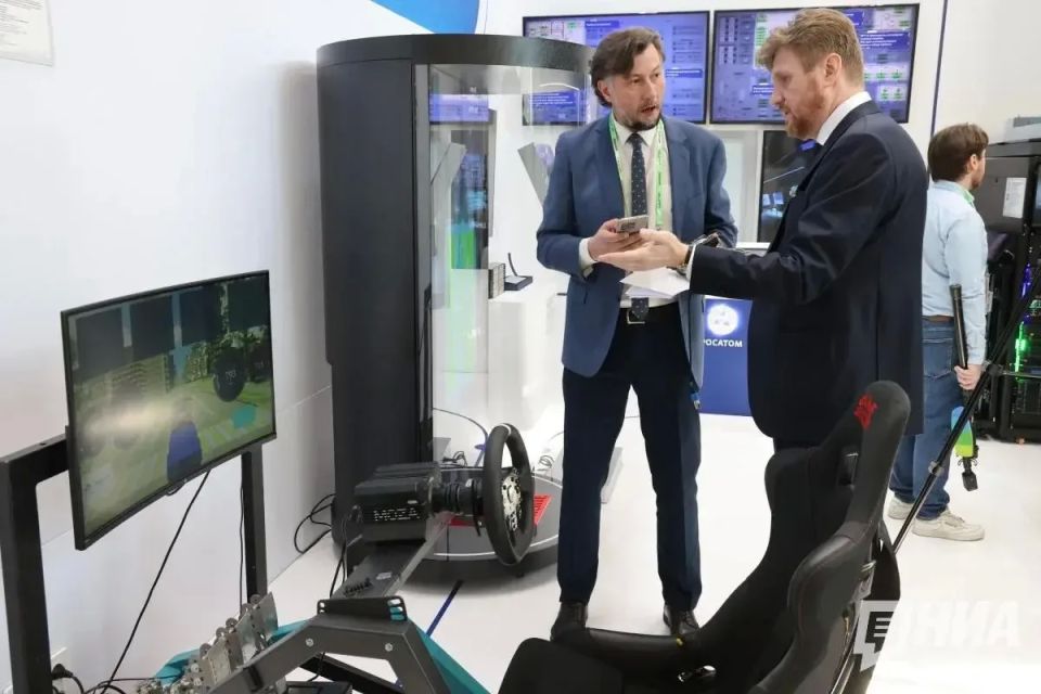 На Нижегородской ярмарке стартовала конференция «Цифровая индустрия промышленной России» На Нижегородской ярмарке стартовала конференция «Цифровая индустрия промышленной России»