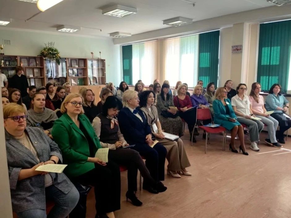 Нижегородцы делятся опытом с минскими коллегами Нижегородцы делятся опытом с минскими коллегами