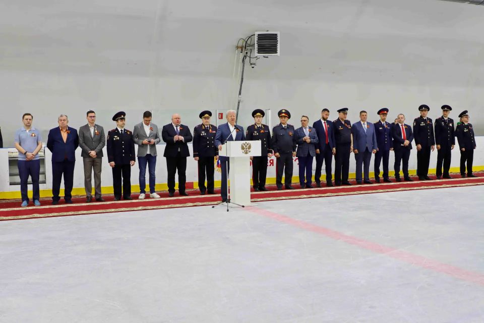 В Нижегородской области с успехом завершился юбилейный, десятый турнир МВД России по хоккею с шайбой! В Нижегородской области с успехом завершился юбилейный, десятый турнир МВД России по хоккею с шайбой!