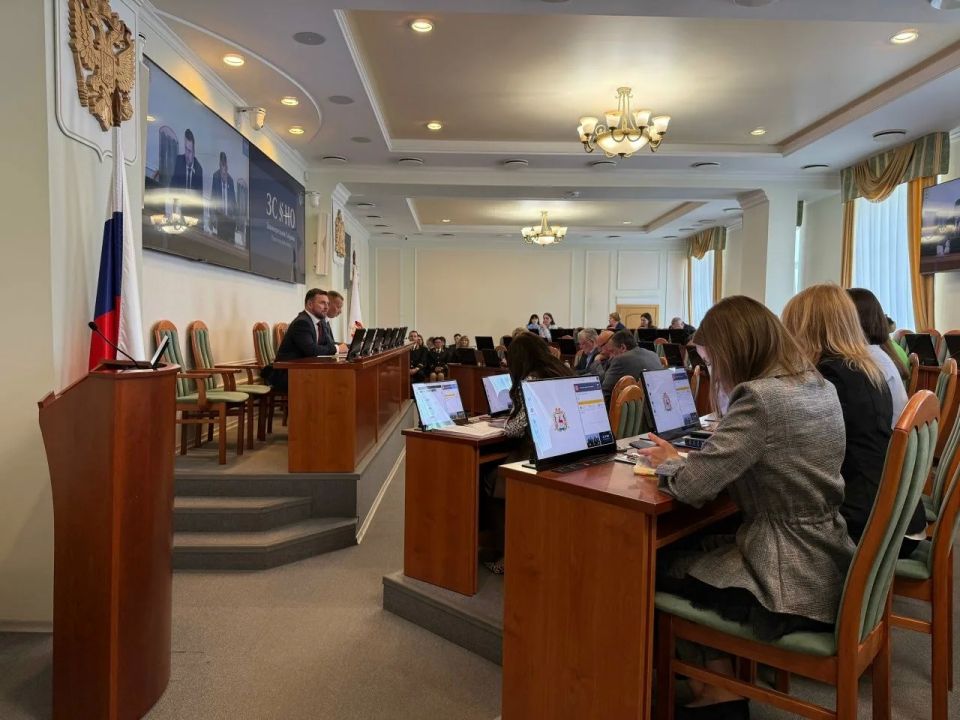 Заседание комитета Законодательного Собрания Нижегородской области по вопросам государственной власти области, местного самоуправления и регламенту Заседание комитета Законодательного Собрания Нижегородской области по вопросам государственной власти области, местного самоуправления и регламенту
