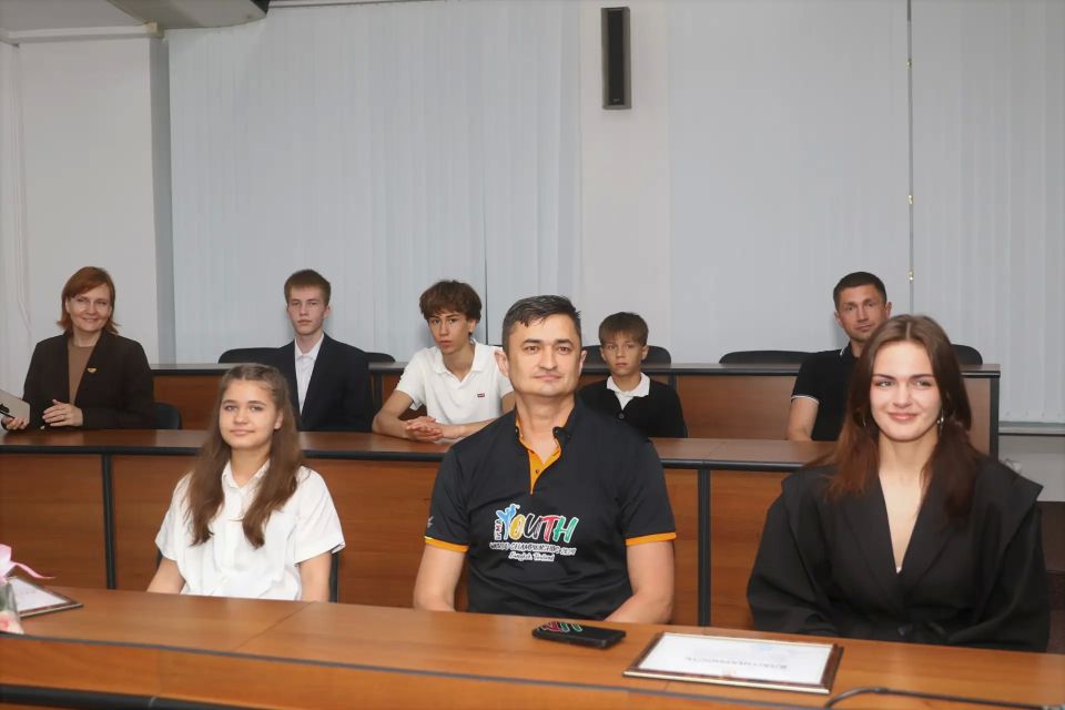 1268 нижегородских спортсменов в минувшем году стали победителями и призерами на российских и международных соревнованиях 1268 нижегородских спортсменов в минувшем году стали победителями и призерами на российских и международных соревнованиях
