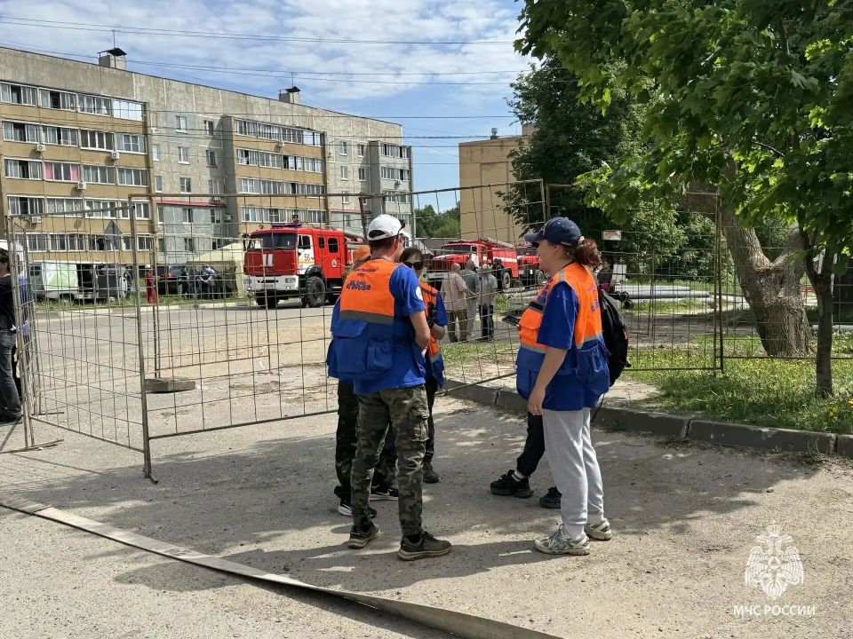 В Выксе прошли масштабные учения по гражданской обороне В Выксе прошли масштабные учения по гражданской обороне