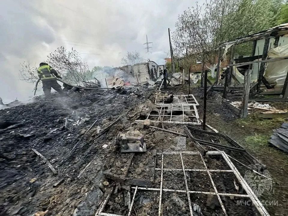 Трагедия в Заволжье — там на пожаре погибли две женщины Трагедия в Заволжье — там на пожаре погибли две женщины