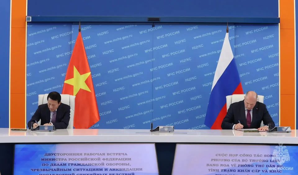Расширяя границы международного сотрудничества Расширяя границы международного сотрудничества