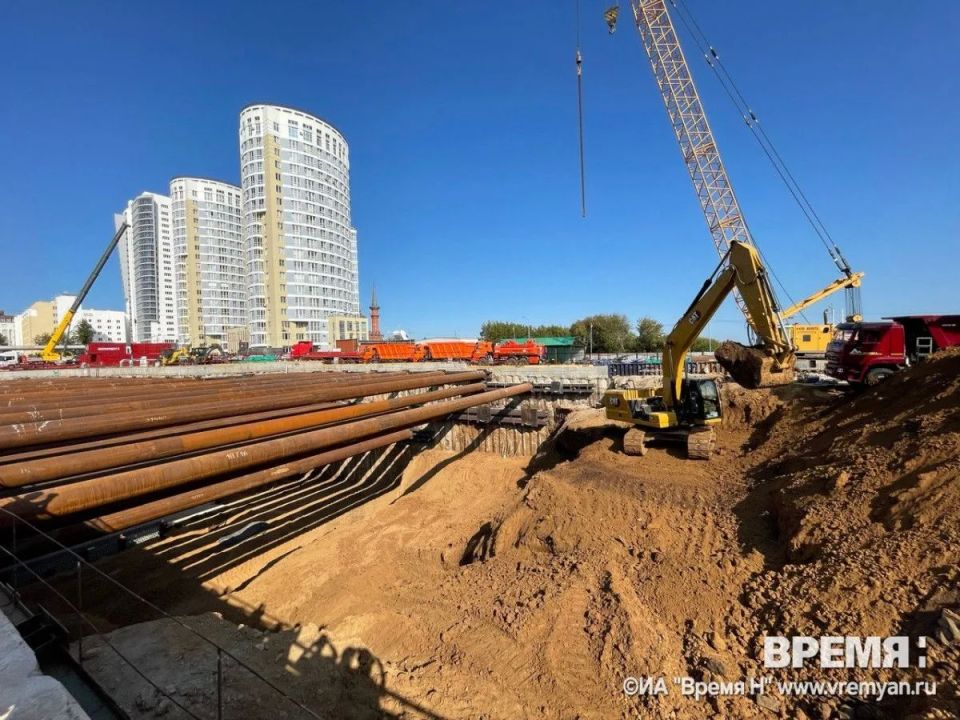 Цифра дня - 729 Тоннелепроходческий щит стартовал от улицы Горького до площади Свободы