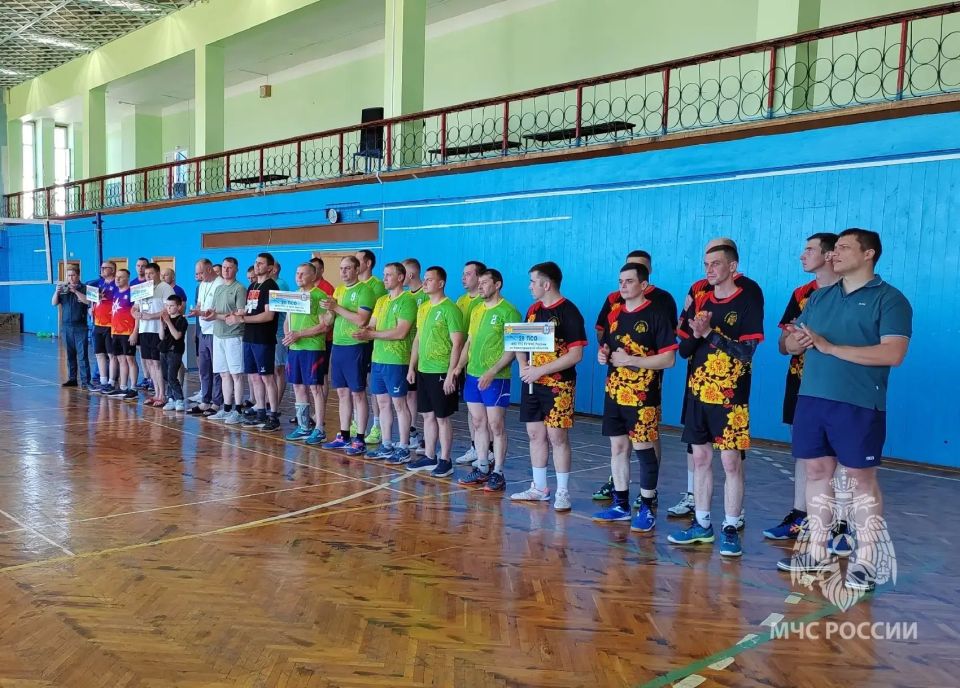 Волейбольный турнир – сильнейшие команды гарнизона! Волейбольный турнир – сильнейшие команды гарнизона!