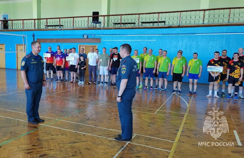 Волейбольный турнир – сильнейшие команды гарнизона! Волейбольный турнир – сильнейшие команды гарнизона!