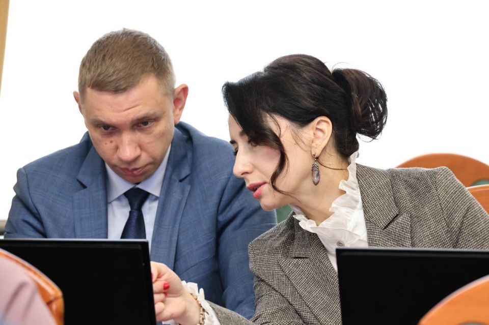Подведу итоги майского заседания Законодательного Собрания Подведу итоги майского заседания Законодательного Собрания