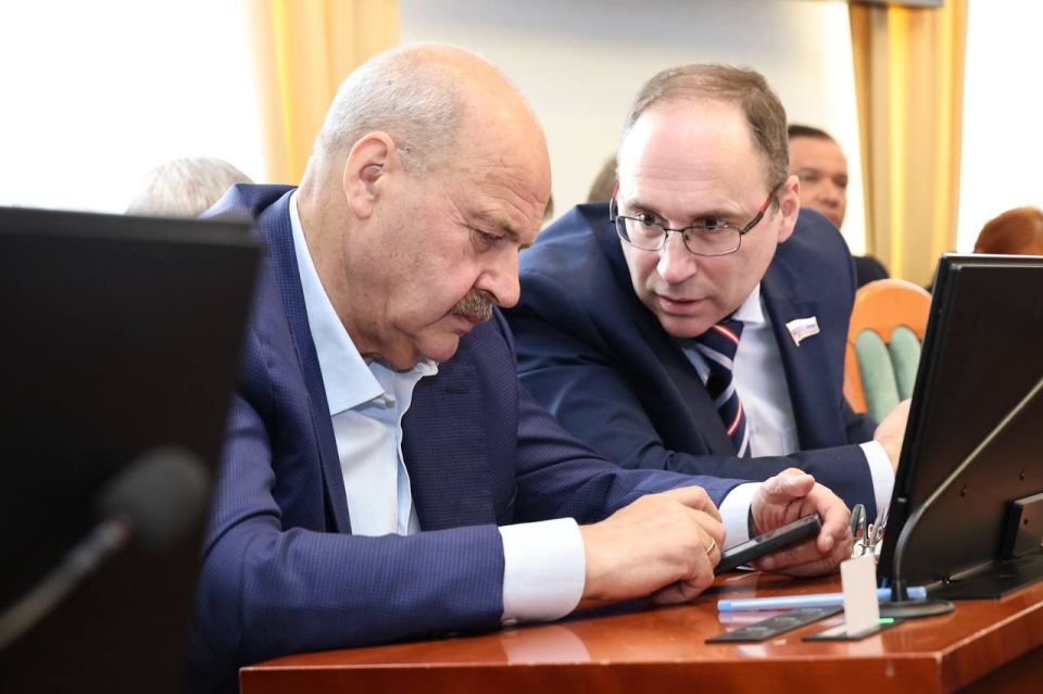 Подведу итоги майского заседания Законодательного Собрания Подведу итоги майского заседания Законодательного Собрания