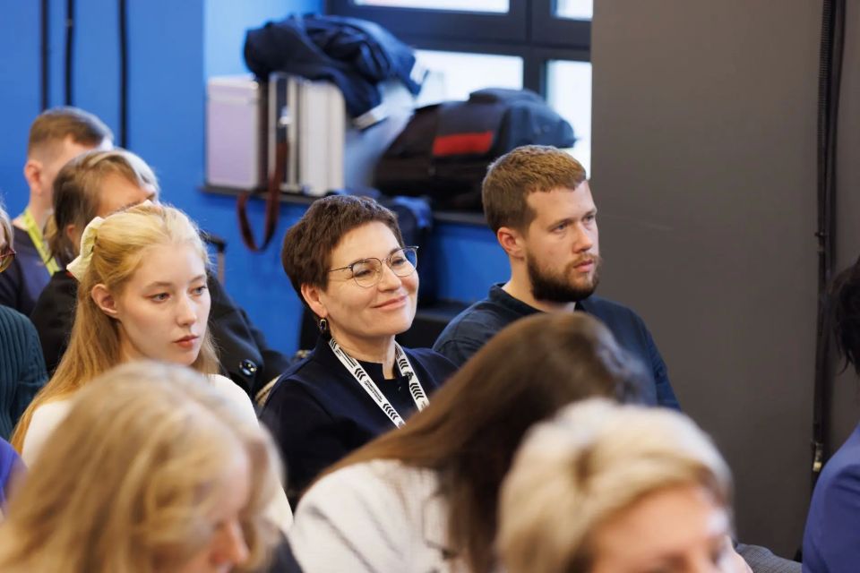 ИИ в СПО и новая педагогика: как искусственный интеллект меняет подход к обучению ИИ в СПО и новая педагогика: как искусственный интеллект меняет подход к обучению