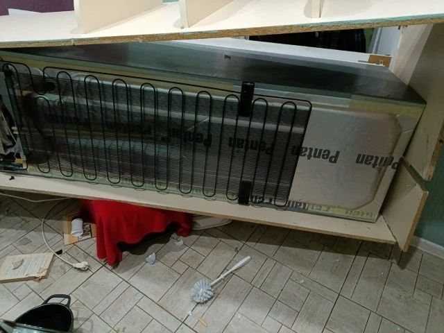 «Полтергейст переворачивает мебель и бьёт технику»: россиянка пожаловалась в мэрию на паранормальную активность «Полтергейст переворачивает мебель и бьёт технику»: россиянка пожаловалась в мэрию на паранормальную активность