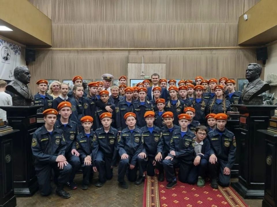 В Нижнем Новгороде открылась бесплатная выставка «Сквозь время — доблесть не молчит» В Нижнем Новгороде открылась бесплатная выставка «Сквозь время — доблесть не молчит»