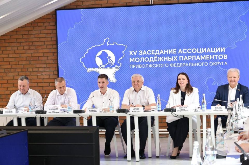 Интерес молодежи к национальной культуре сегодня необычайно высок Интерес молодежи к национальной культуре сегодня необычайно высок