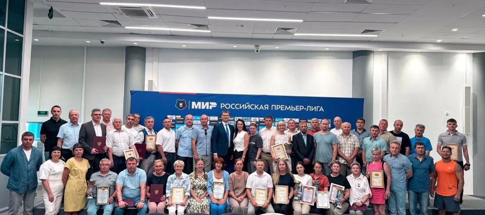 Содружество спорта и образования: в Нижегородской области наградили лучших!