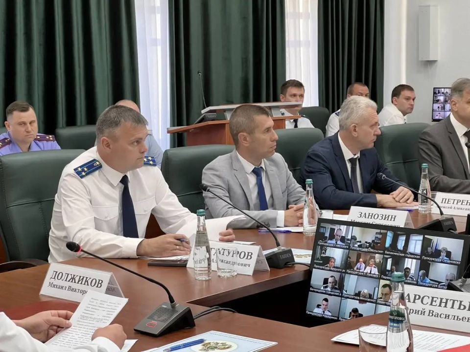 Сегодня в прокуратуре Нижегородской области под председательством и.о. прокурора области Михаила Должикова на координационном совещании обсудили вопросы противодействия преступлениям в сфере экономической деятельности Сегодня в прокуратуре Нижегородской области под председательством и.о. прокурора области Михаила Должикова на координационном совещании обсудили вопросы противодействия преступлениям в сфере экономической деятельности