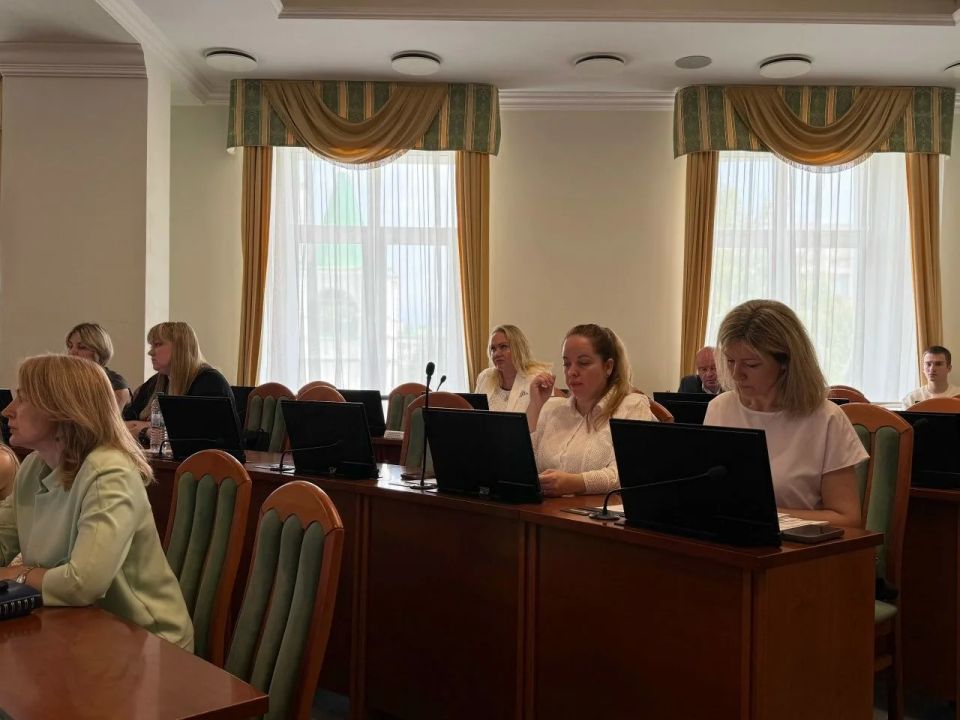 Заседание комитета Законодательного Собрания Нижегородской области по вопросам государственной власти области, местного самоуправления и регламенту Заседание комитета Законодательного Собрания Нижегородской области по вопросам государственной власти области, местного самоуправления и регламенту