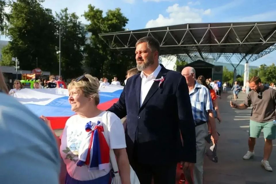 Смотрим, как отмечали День России в Дзержинске Смотрим, как отмечали День России в Дзержинске