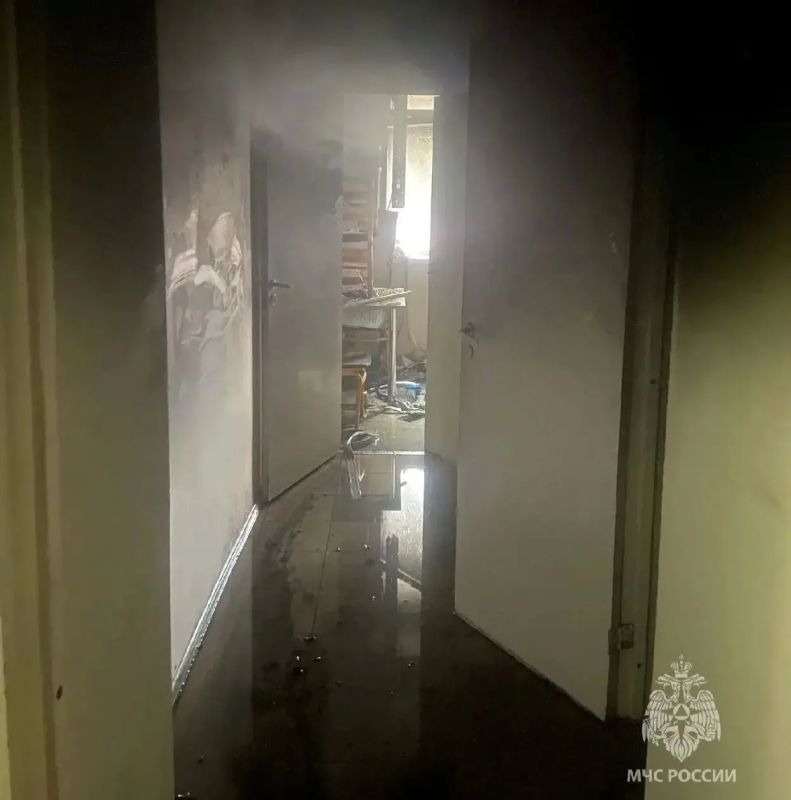 Пожарным в Павлове пришлось эвакуировать людей из ЦРБ из-за загоревшегося холодильника Пожарным в Павлове пришлось эвакуировать людей из ЦРБ из-за загоревшегося холодильника