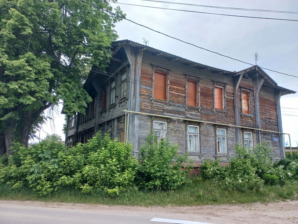 Здание бывшего Городецкого старообрядческого училища выставили на торги