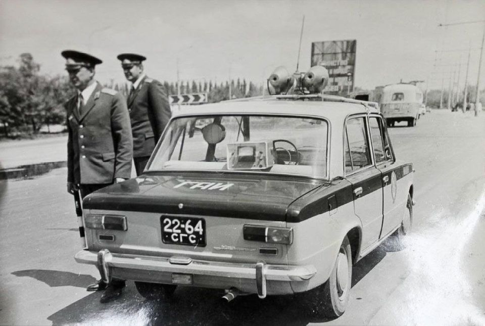 Связь времён — выпуск 14. Обычный будний день Связь времён — выпуск 14. Обычный будний день