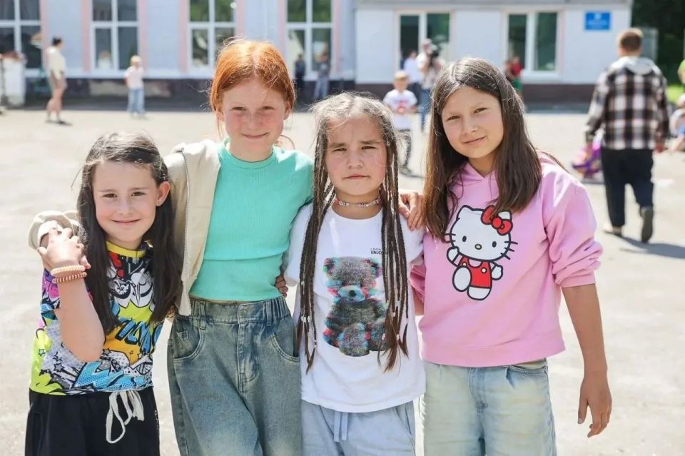 В Дзержинске школа №25 отметит 150летие масштабным ремонтом и обновлением территории В Дзержинске школа №25 отметит 150летие масштабным ремонтом и обновлением территории