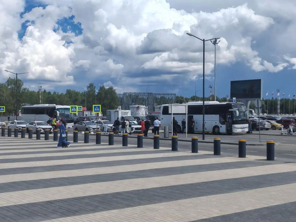 Пассажиры всех рейсов, принятых сегодня Международным аэропортом Нижний Новгород в качестве запасного, отправились в аэропорты назначения Пассажиры всех рейсов, принятых сегодня Международным аэропортом Нижний Новгород в качестве запасного, отправились в аэропорты назначения