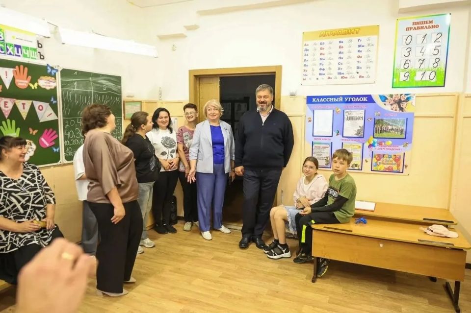 В Дзержинске школа №25 отметит 150летие масштабным ремонтом и обновлением территории В Дзержинске школа №25 отметит 150летие масштабным ремонтом и обновлением территории