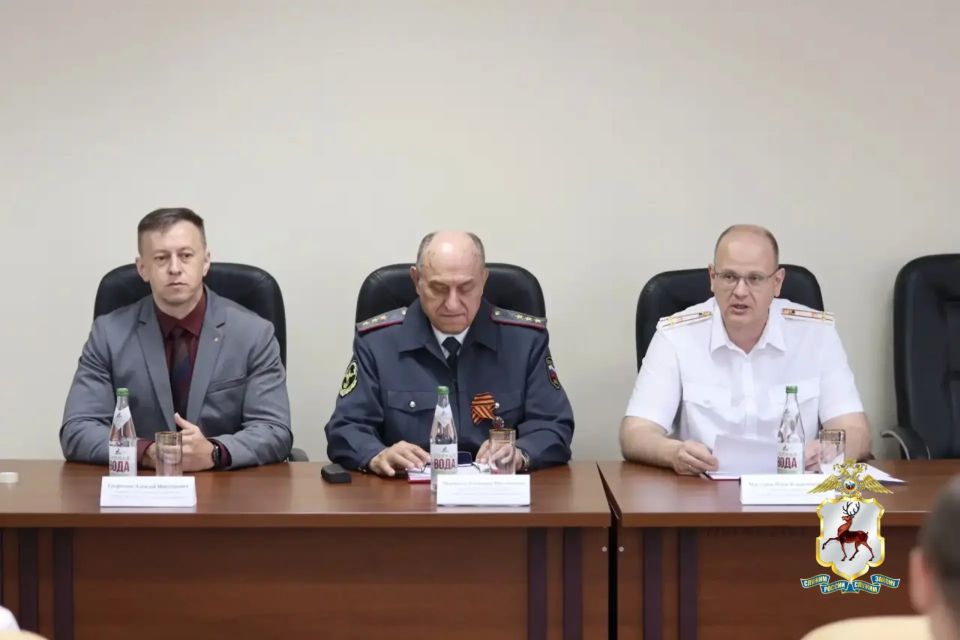«С праздником»: сотрудники медико-санитарной части ГУ МВД России по Нижегородской области приняли поздравления в свой профессиональный праздник «С праздником»: сотрудники медико-санитарной части ГУ МВД России по Нижегородской области приняли поздравления в свой профессиональный праздник