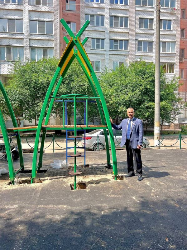 Благоустройство, проверки, культурные мероприятия – депутаты в гуще событий своих округов! Подробности читайте в нашем традиционном обзоре Благоустройство, проверки, культурные мероприятия – депутаты в гуще событий своих округов! Подробности читайте в нашем традиционном обзоре