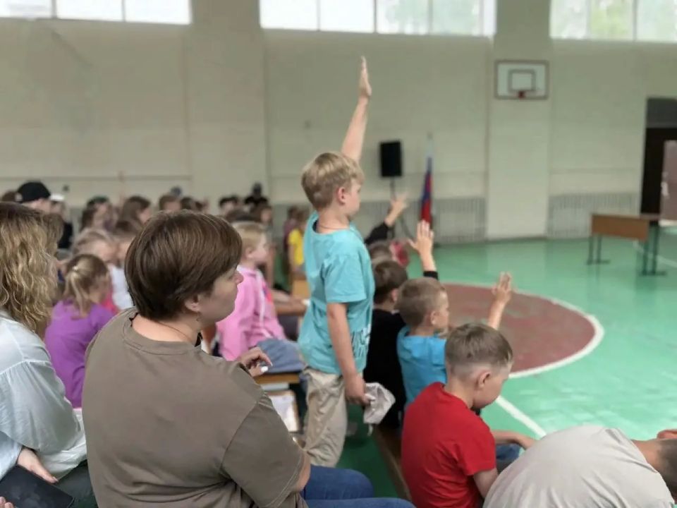 В Выксе для школьников провели урок по пожарной безопасности В Выксе для школьников провели урок по пожарной безопасности