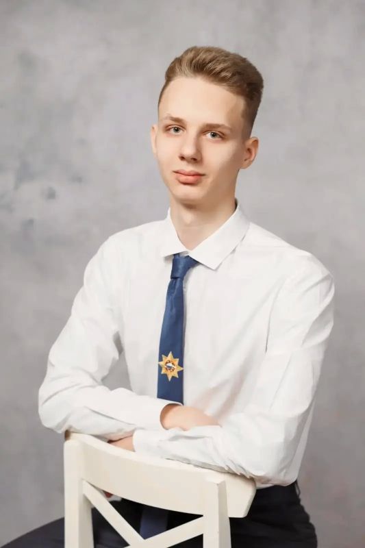 Юрий Шалабаев: Радостная статистика: шестеро выпускников наших школ сдали ЕГЭ на 200 баллов! Подведение итогов экзаменационной кампании ещё продолжается, поэтому есть все шансы расширить список ребят с максимальными... Юрий Шалабаев: Радостная статистика: шестеро выпускников наших школ сдали ЕГЭ на 200 баллов! Подведение итогов экзаменационной кампании ещё продолжается, поэтому есть все шансы расширить список ребят с максимальными...