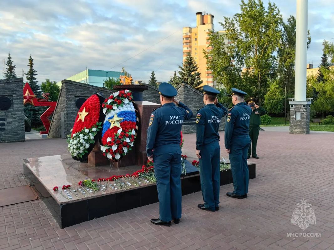 День памяти и скорби прошёл в Нижнем Новгороде День памяти и скорби прошёл в Нижнем Новгороде