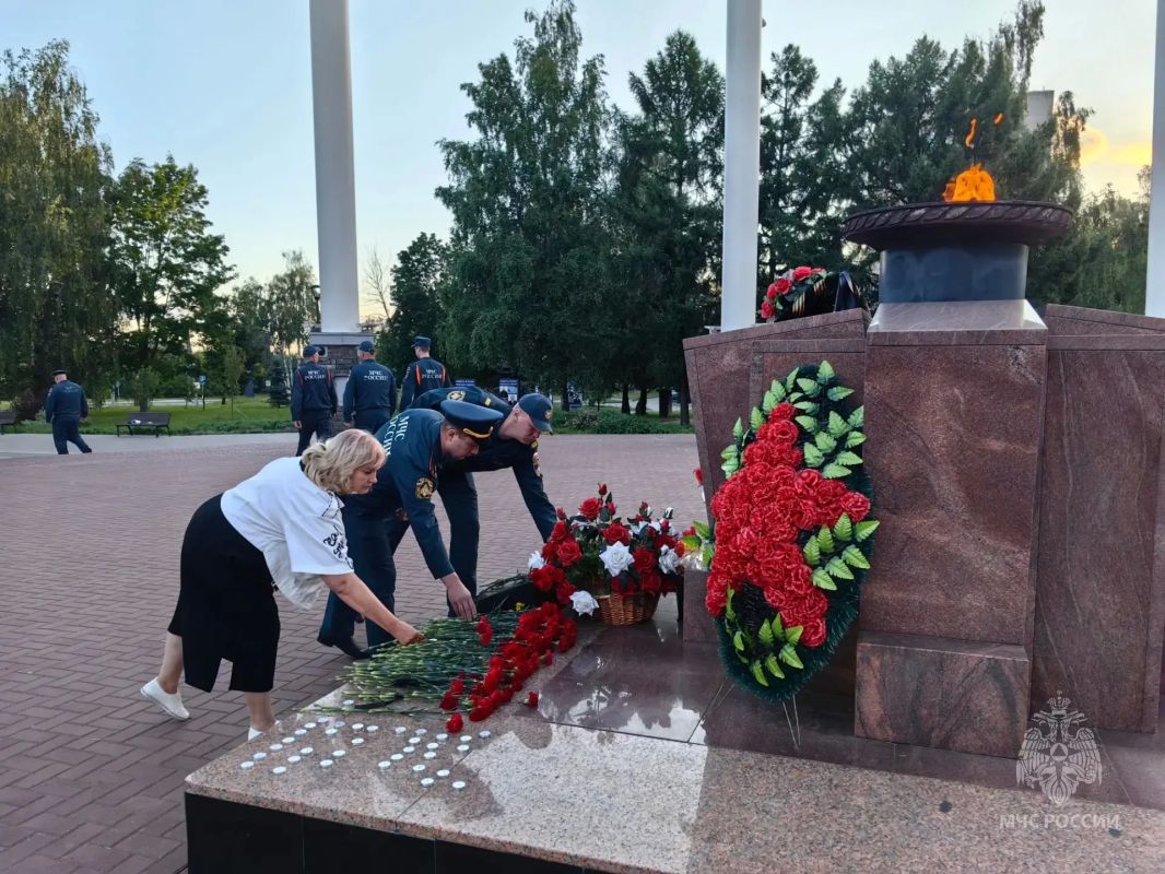 День памяти и скорби прошёл в Нижнем Новгороде День памяти и скорби прошёл в Нижнем Новгороде