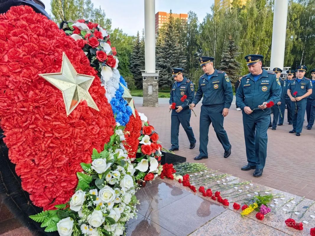 День памяти и скорби прошёл в Нижнем Новгороде День памяти и скорби прошёл в Нижнем Новгороде